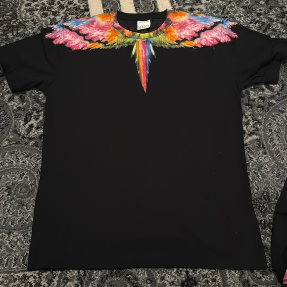 NWOT MARCELO BURLON COUNTY OF MILAN COLOUR DUST WING T SHIRT - Picture 1 of 7